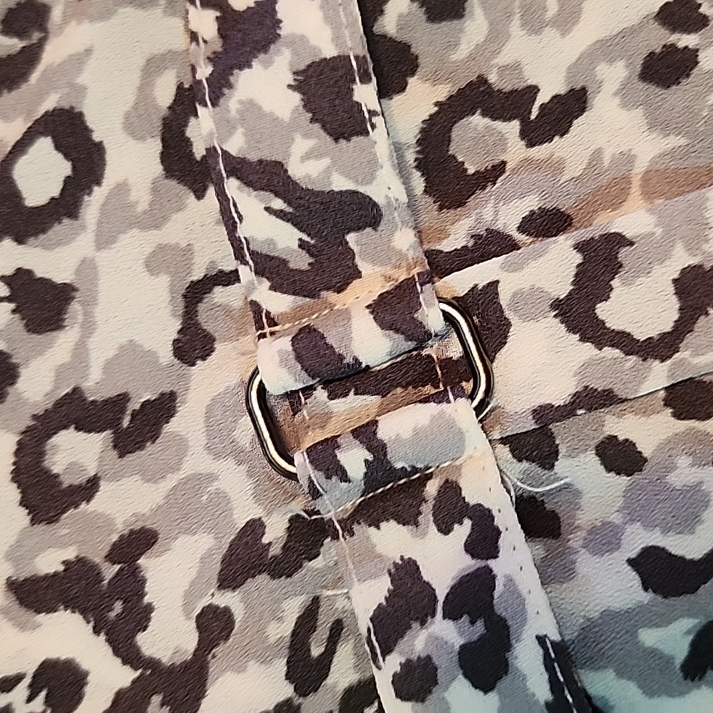 MAURICES BLOUSE - Picture 5 of 8